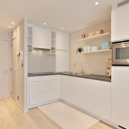 Stunning Renovated Studio On Top Location In T'Zoute 아파트