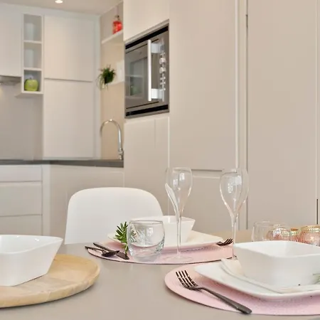 Stunning Renovated Studio On Top Location In T'Zoute 아파트