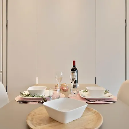 아파트 Stunning Renovated Studio On Top Location In T'Zoute 크노케-하이스트